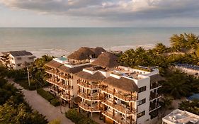 Casa Astral Luxury Hotel